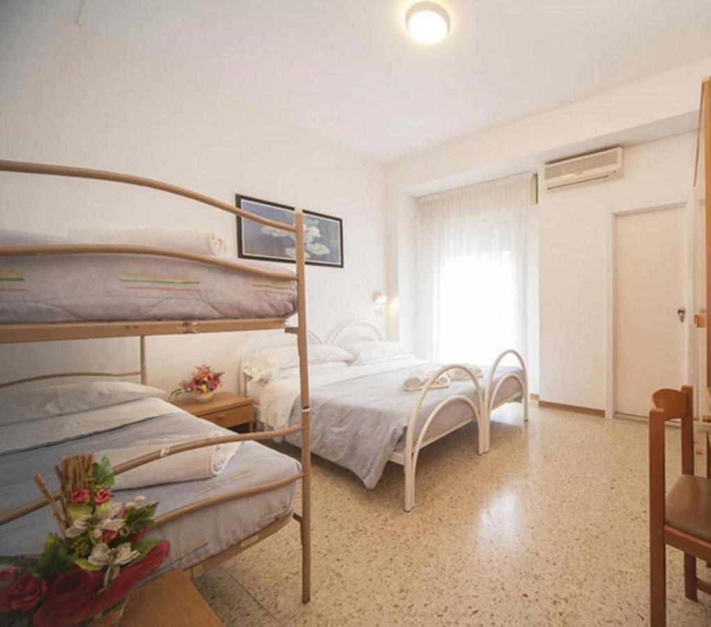 Hotel Gemini Rimini Eksteriør bilde