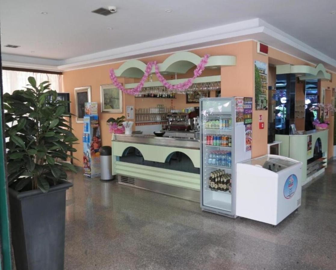Hotel Gemini Rimini Eksteriør bilde