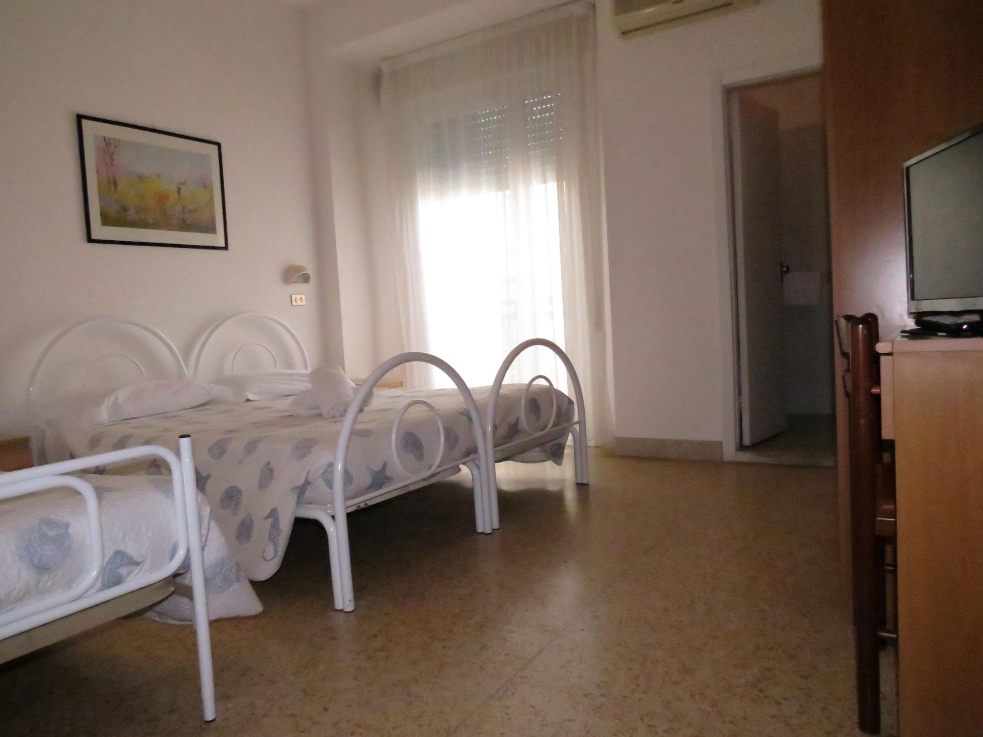 Hotel Gemini Rimini Eksteriør bilde