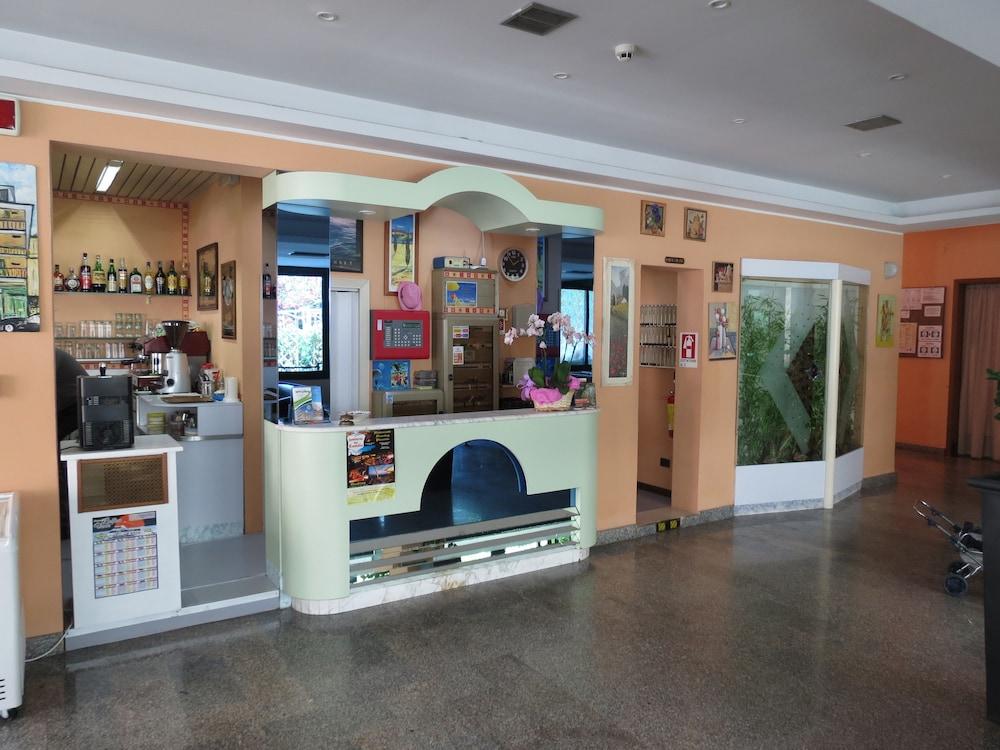 Hotel Gemini Rimini Eksteriør bilde